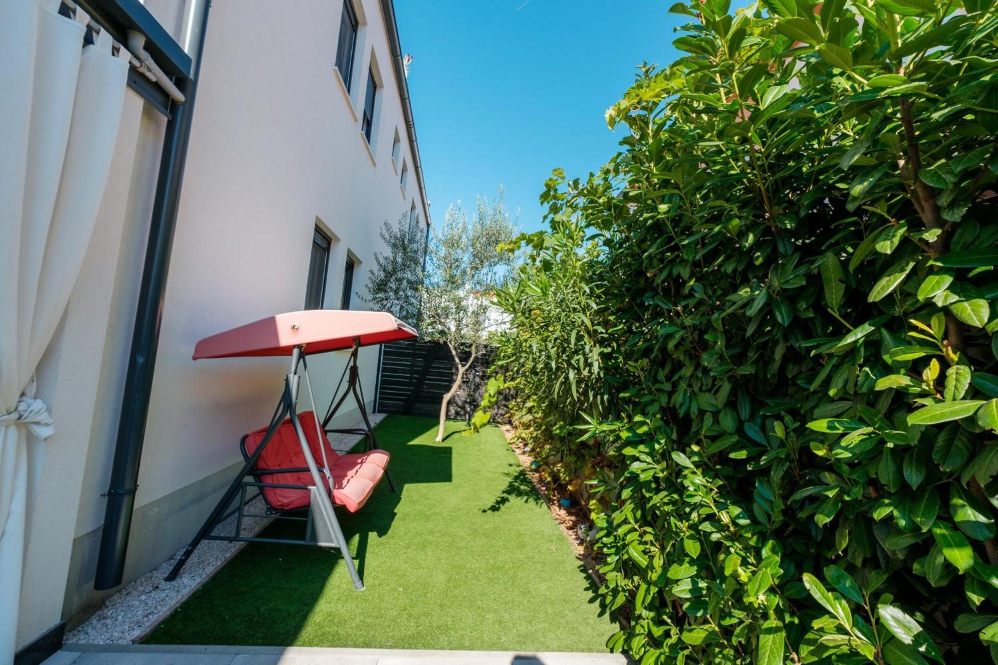 Villa Essenza Vita In Vodice Only 650 Meters From The Beach Экстерьер фото